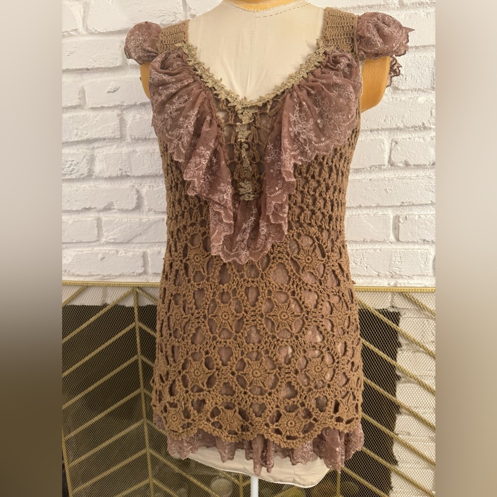 Love Denim 24/7 Small Tan Crochet and Lace Mini Dress